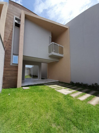 Imagem Casa com 3 Quartos à Venda, 123 m² em Centro - Eusébio