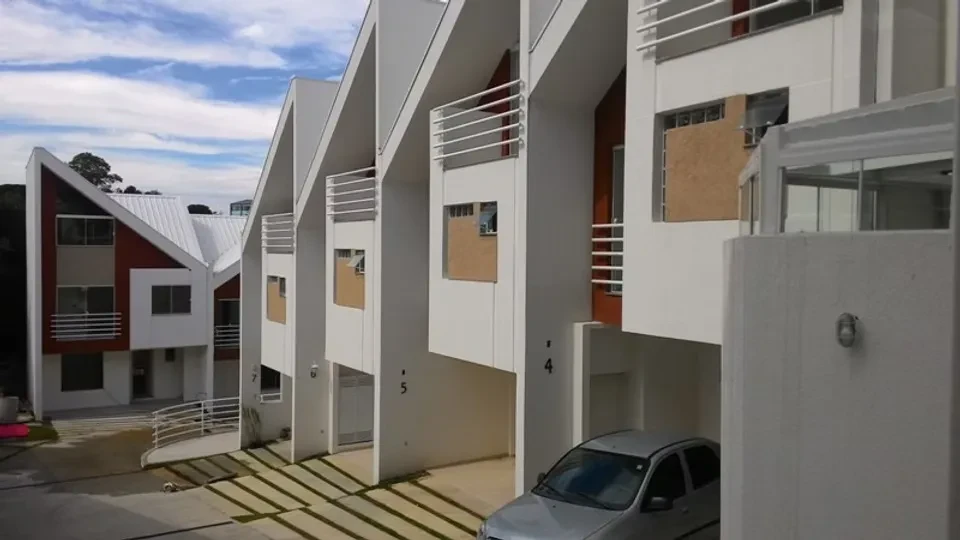 Imagem Casa de Condomínio com 3 Quartos à Venda, 198 m² em Pilarzinho - Curitiba
