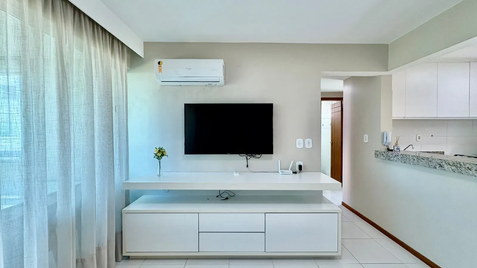 Imagem Apartamento com 2 Quartos à Venda, 61 m² em Olivença - Ilhéus