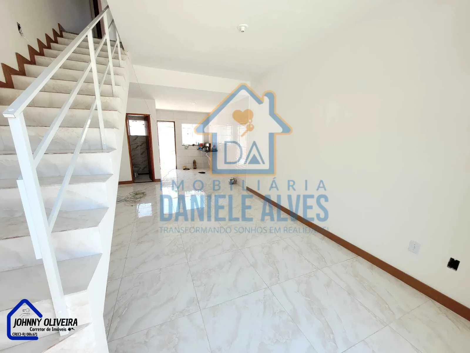 Imagem Casa com 2 Quartos à Venda, 99 m² em Jardim Alzira - Queimados