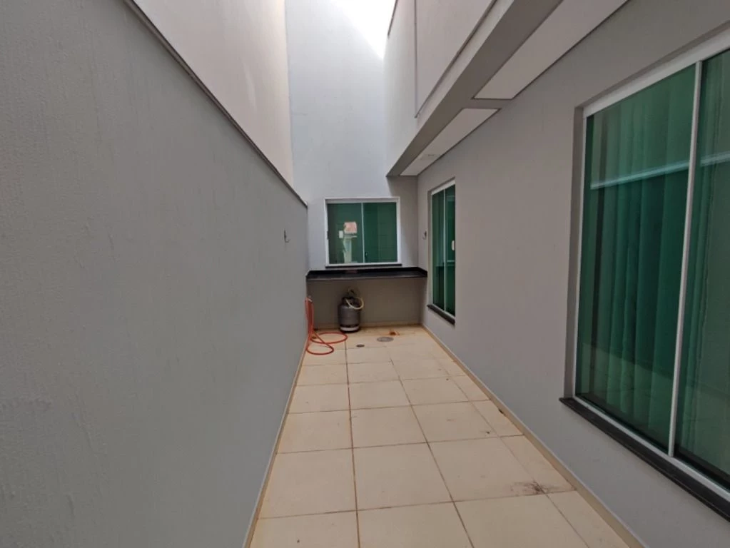 Foto do imóvel: Sobrado com 3 Quartos à Venda, 19.000 m² em Jardim Panorama - Indaiatuba