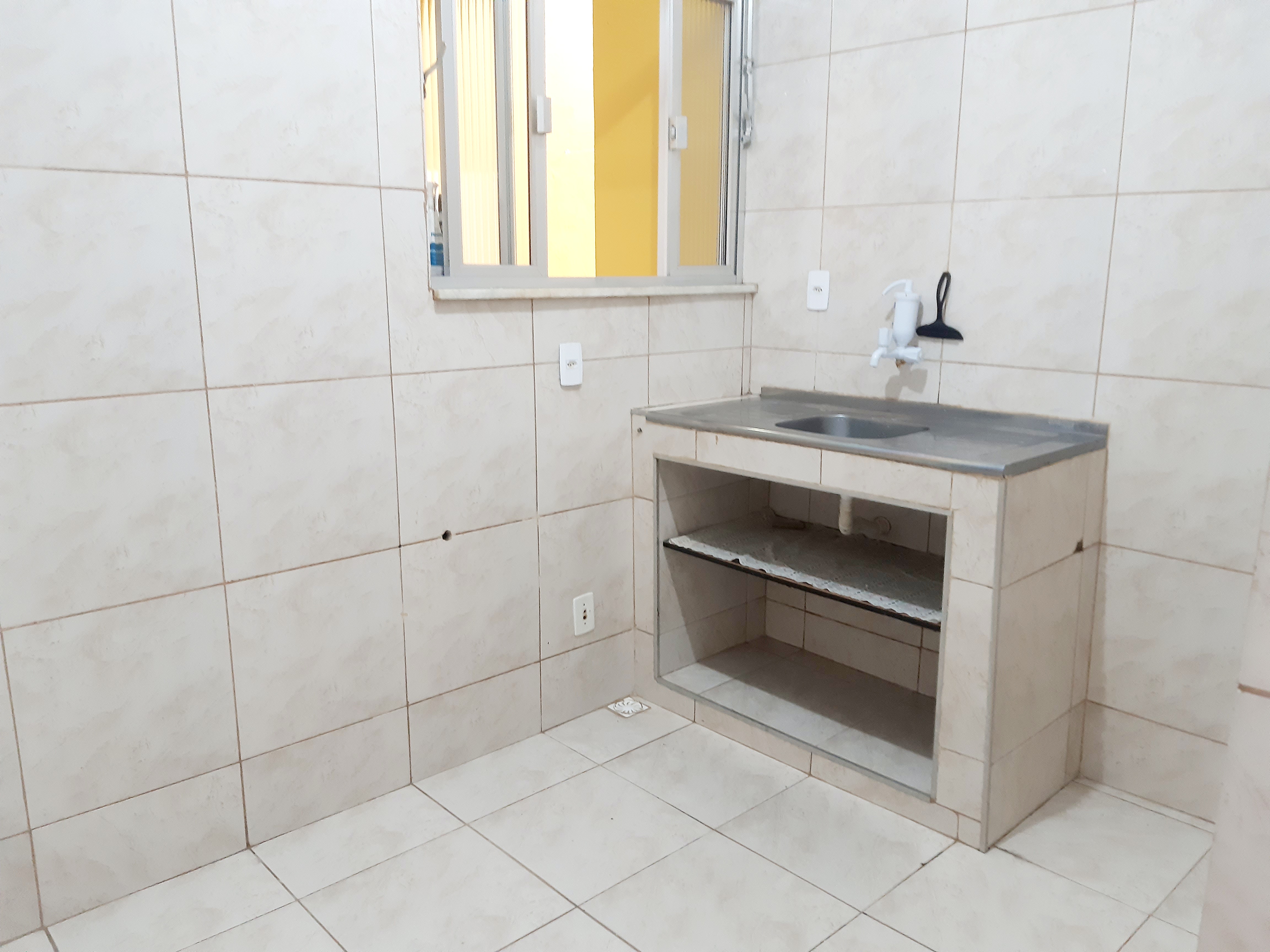 Imagem Casa de Vila com 1 Quarto para Alugar, 60 m² em Curicica - Rio de Janeiro