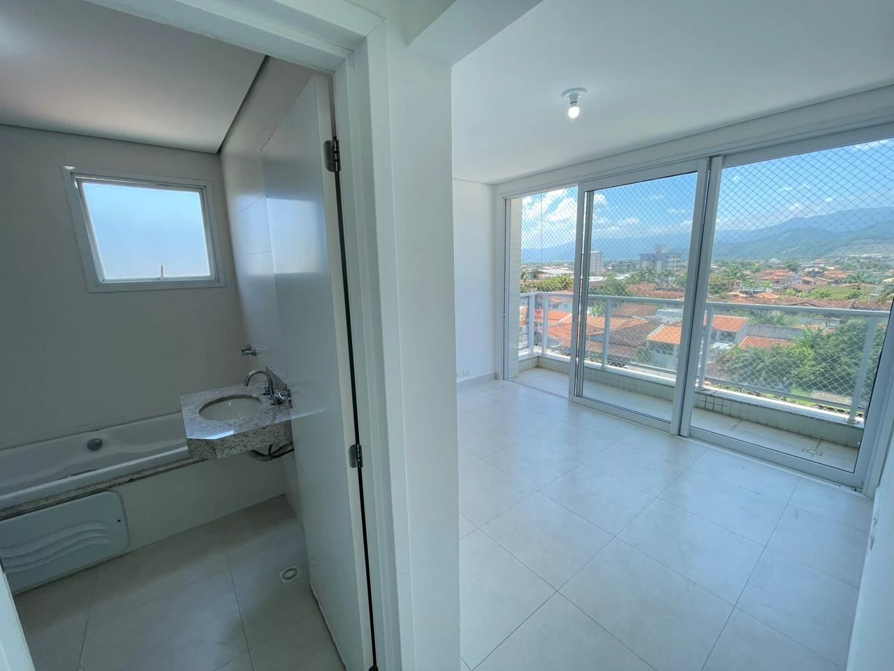 Imagem Apartamento com 3 Quartos à Venda, 130 m² em Parque Balneário Poiares - Caraguatatuba