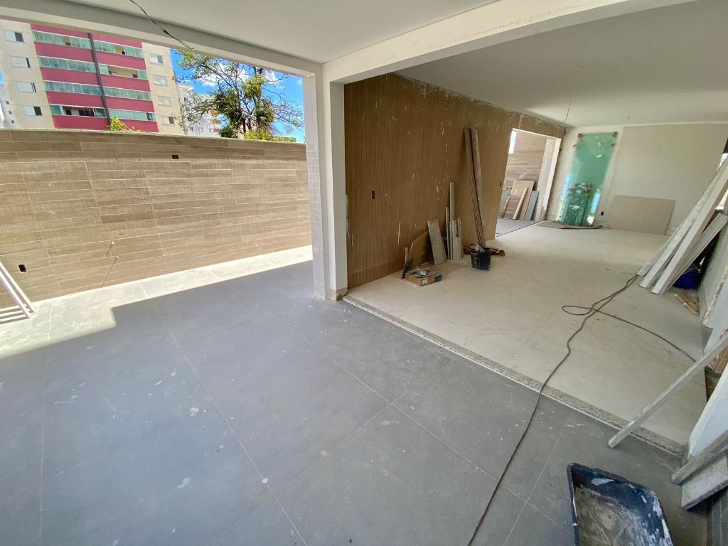 Imagem Apartamento com 4 Quartos à Venda, 148 m² em Jaraguá - Belo Horizonte