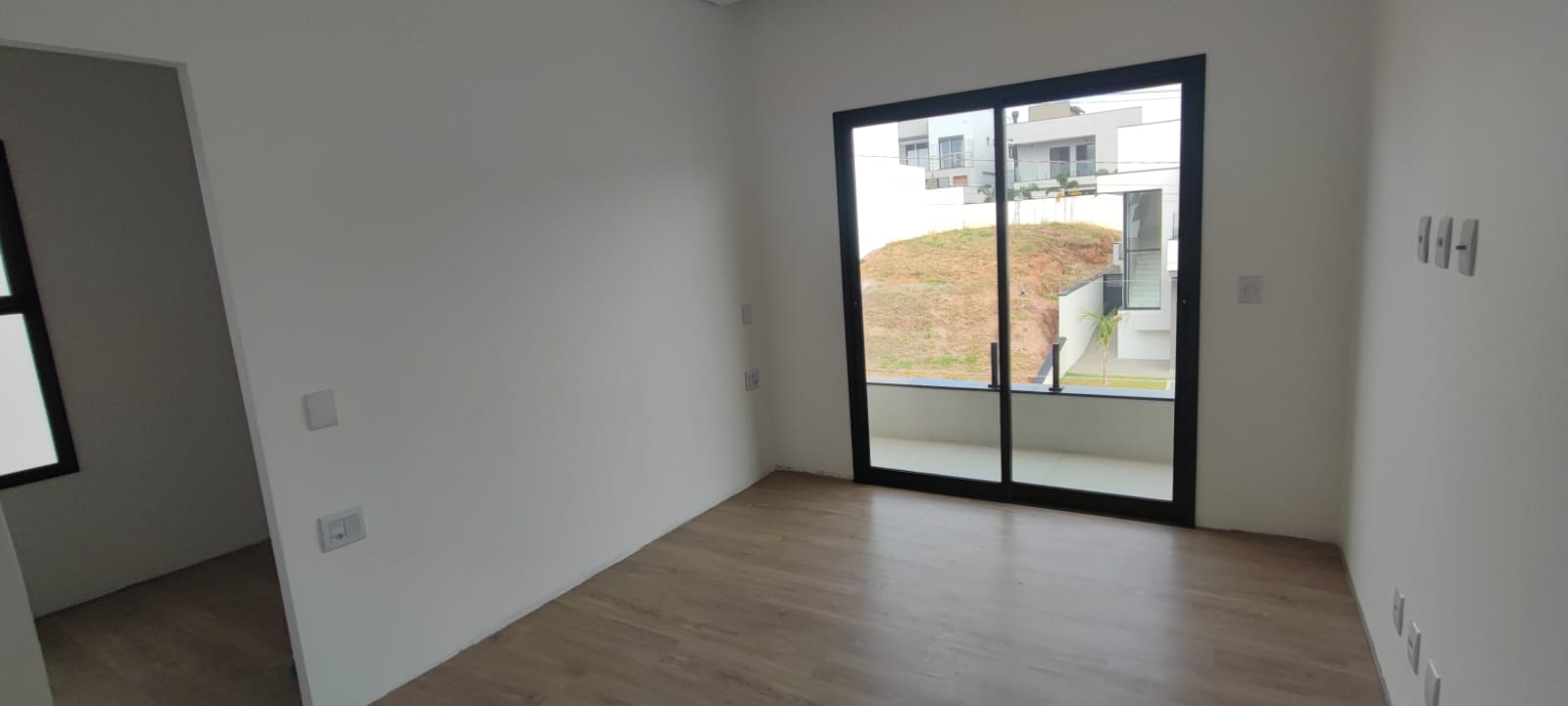 Imagem Casa de Condomínio com 3 Quartos à Venda, 223 m²em Jardim Ermida I - Jundiaí