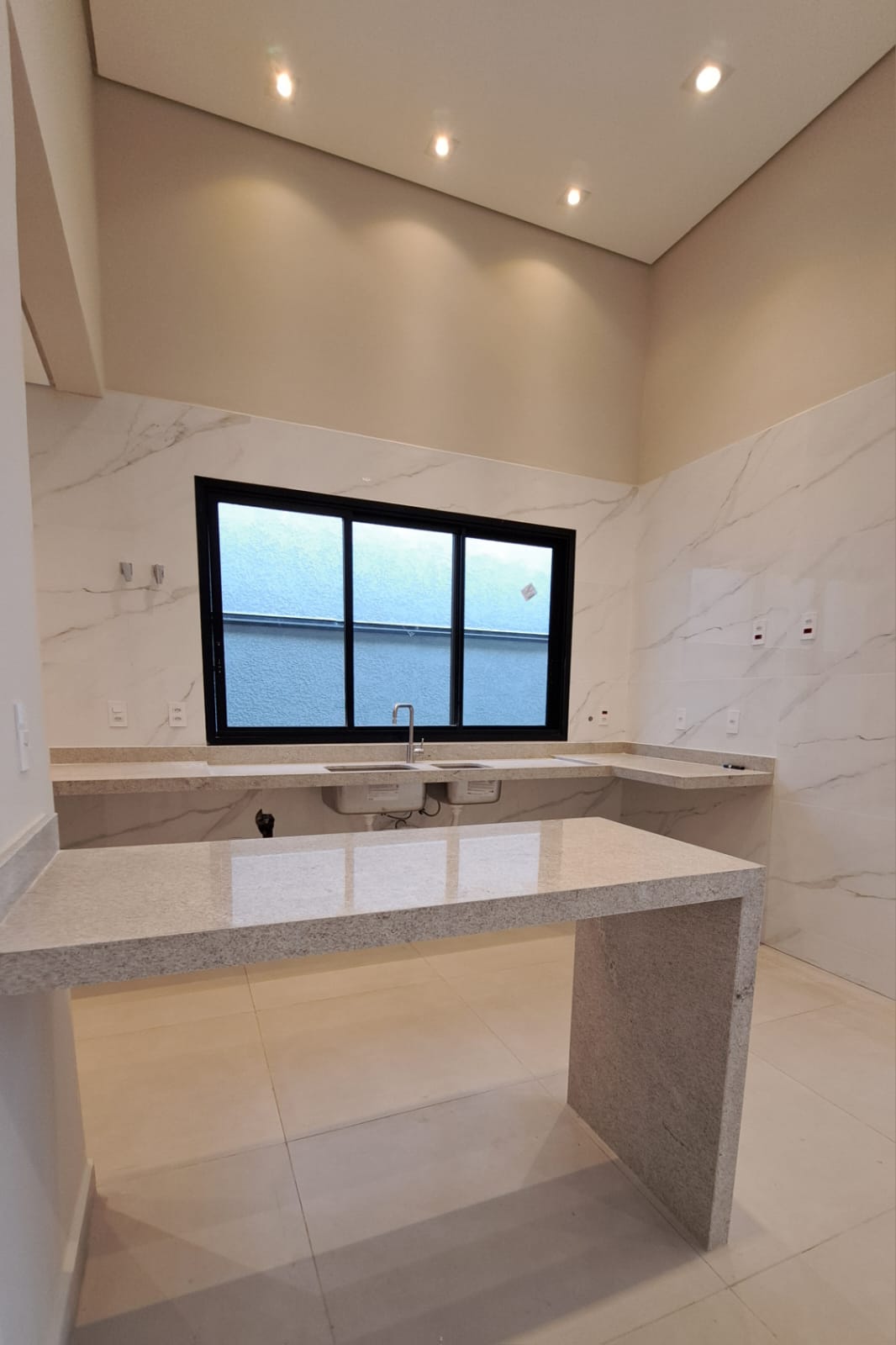 Foto do imóvel: Casa com 3 Quartos à Venda, 220 m² em Jardim Residencial Giverny - Sorocaba