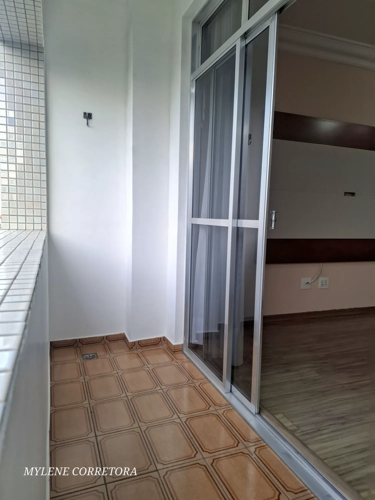 Imagem Apartamento com 2 Quartos à Venda, 112 m² em Embaré - Santos