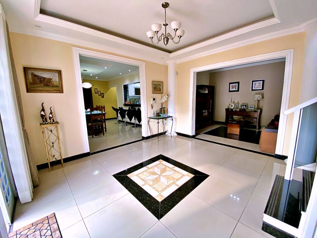 Foto do imóvel: Casa com 3 Quartos à Venda, 266 m² em Planalto - Belo Horizonte