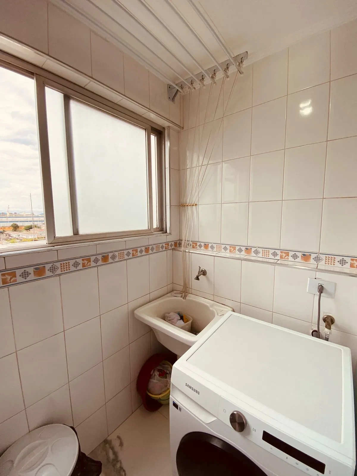Imagem Apartamento com 2 Quartos à Venda, 63 metros em Estuário - Santos
