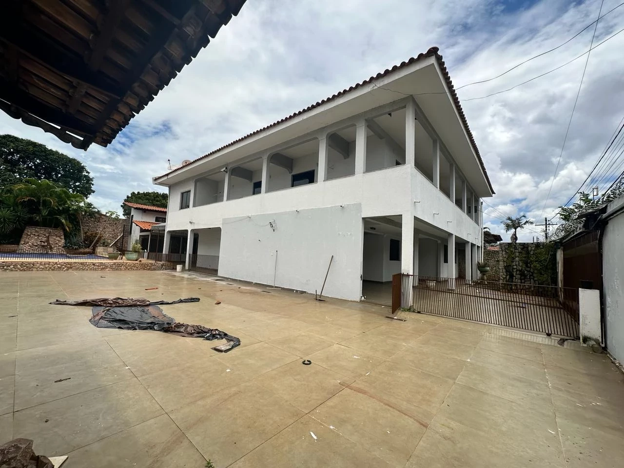 Imagem Sobrado com 6 Quartos à Venda, 411 m² em Setor Jaó - Goiânia Imagem Sobrado com 6 Quartos à Venda, 411 m² em Setor Jaó - Goiânia