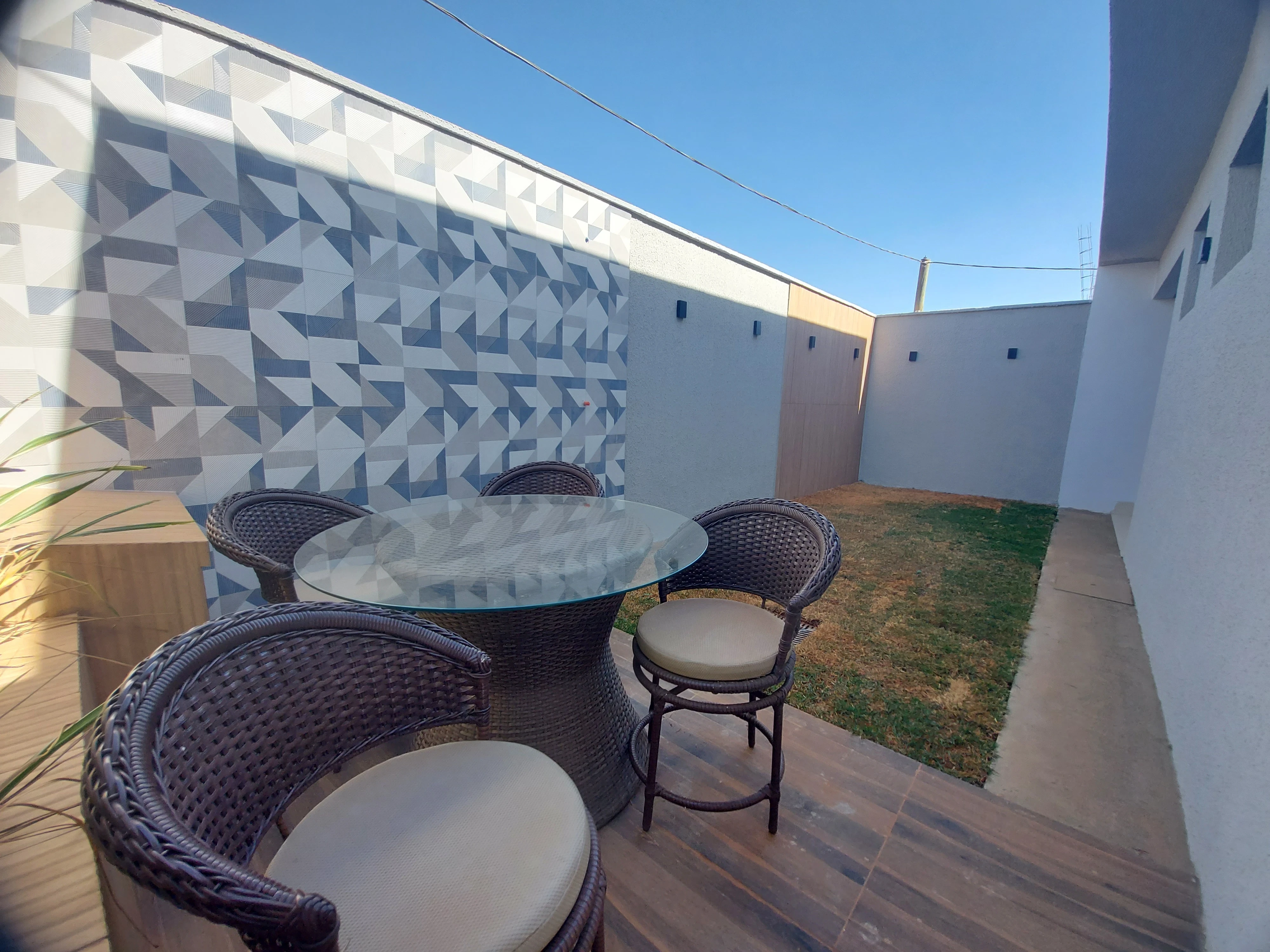 Imagem Casa de Condomínio com 3 Quartos à Venda, 135 m² em Sítios Santa Luzia - Aparecida de Goiânia