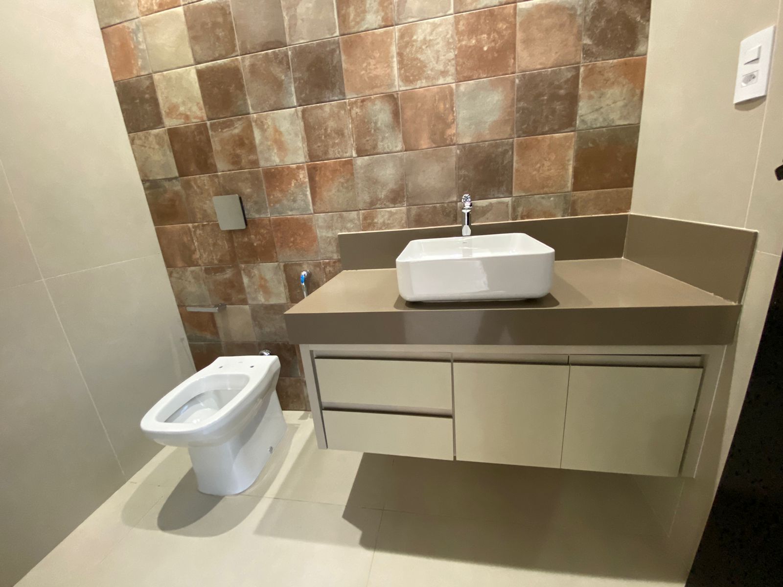 Imagem Casa com 3 Quartos à Venda, 240 m²em Setor Morada do Sol - Rio Verde