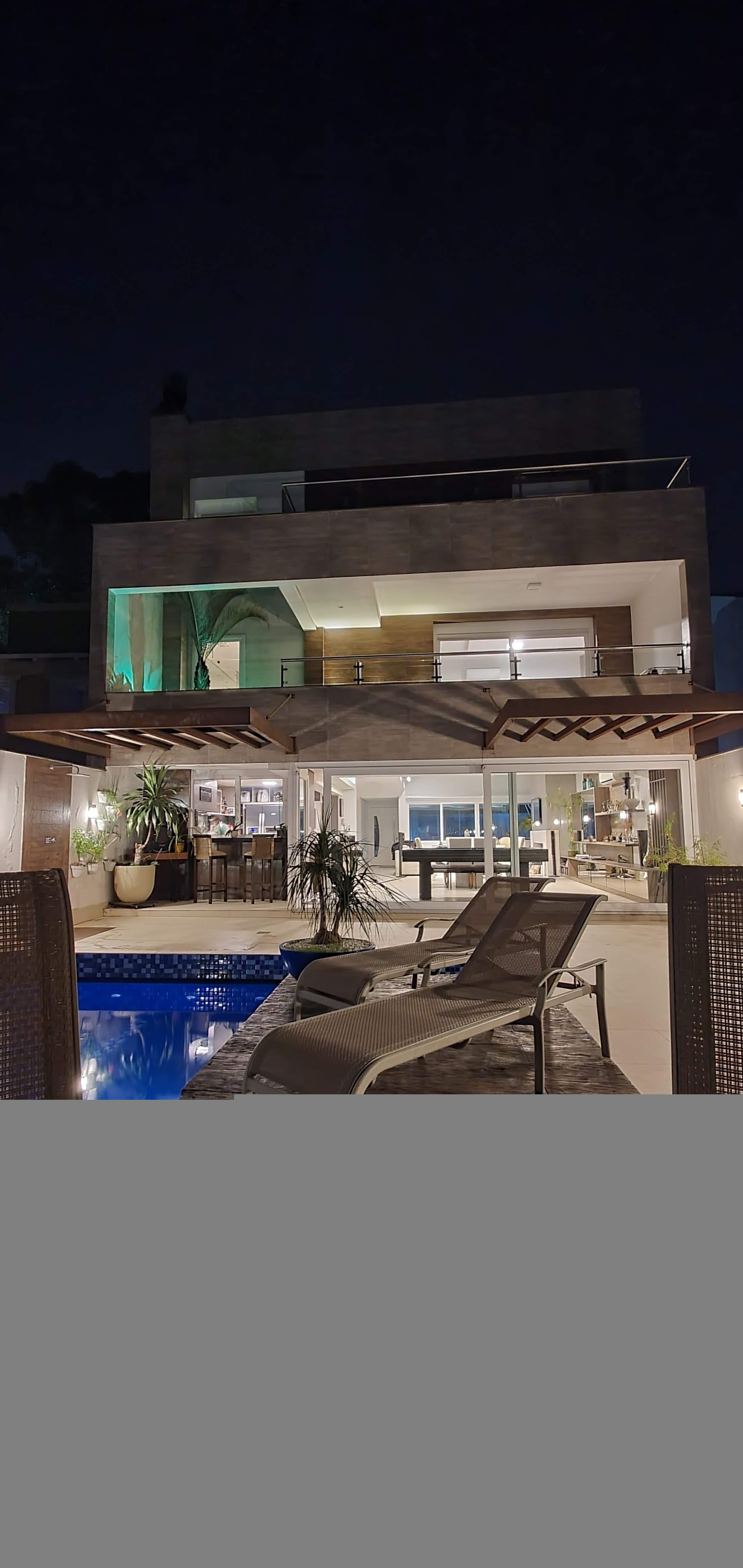Casa com 4 Quartos à Venda, 600 m² em Pedra Redonda - Porto Alegre