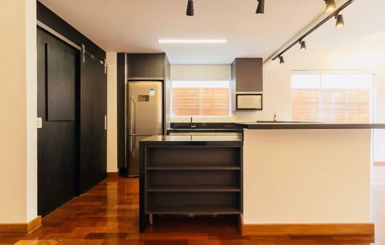Imagem Casa de Condomínio com 3 Quartos à Venda, 300 metros em Jardim Viana - São Paulo