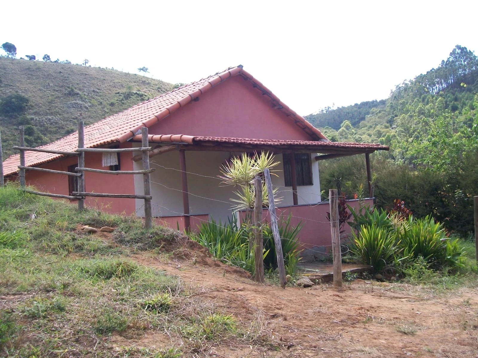 Chácara com 2 Quartos à Venda, 47.000 m² em Pirapitinga - Juiz de Fora