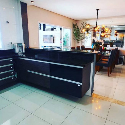 Imagem Casa de Condomínio com 3 Quartos à Venda, 230 m² em Chácaras Reunidas São Jorge - Sorocaba