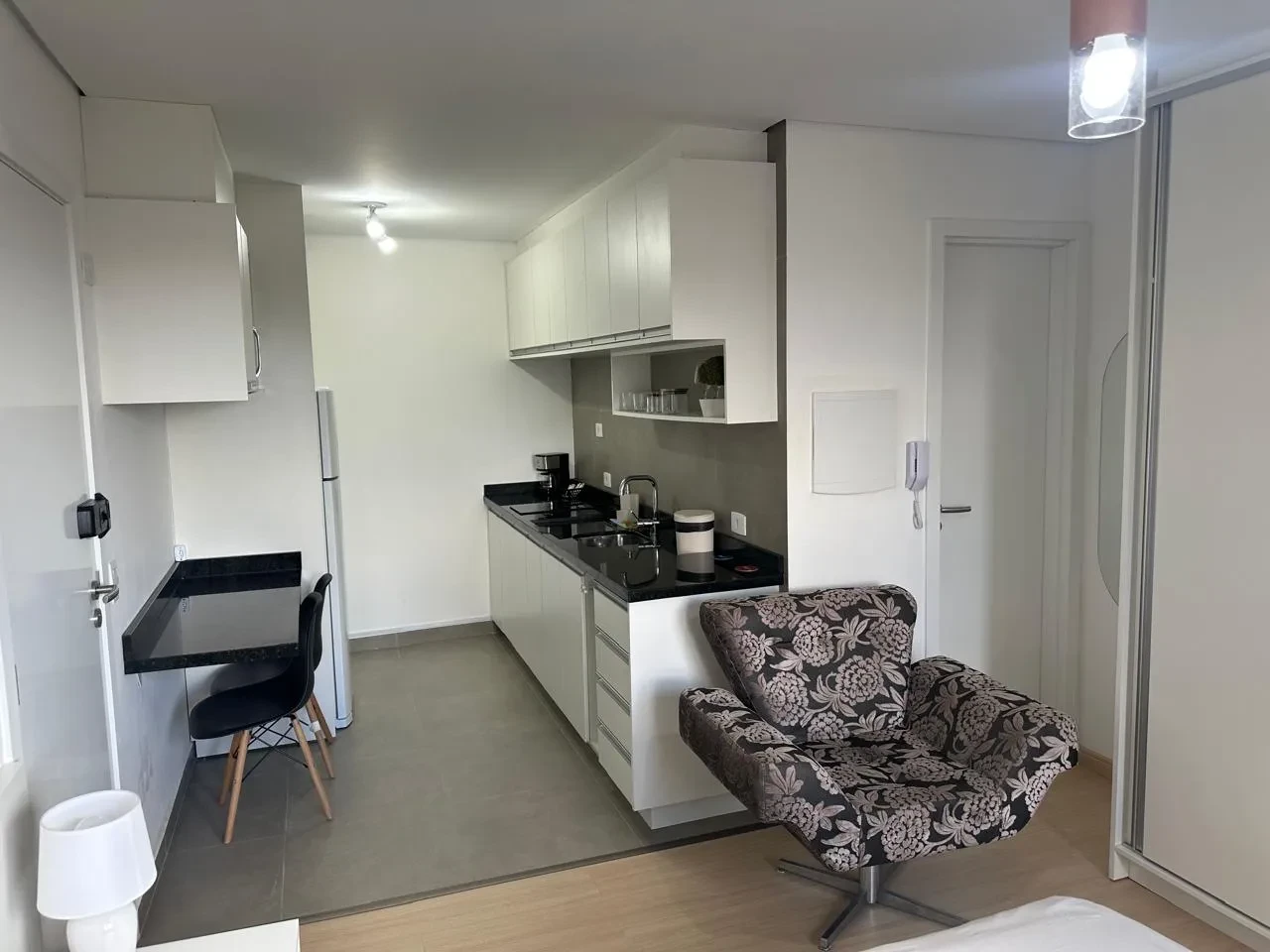 Imagem Studio com 1 Quarto à Venda, 28 m² em Cristo Rei - Curitiba