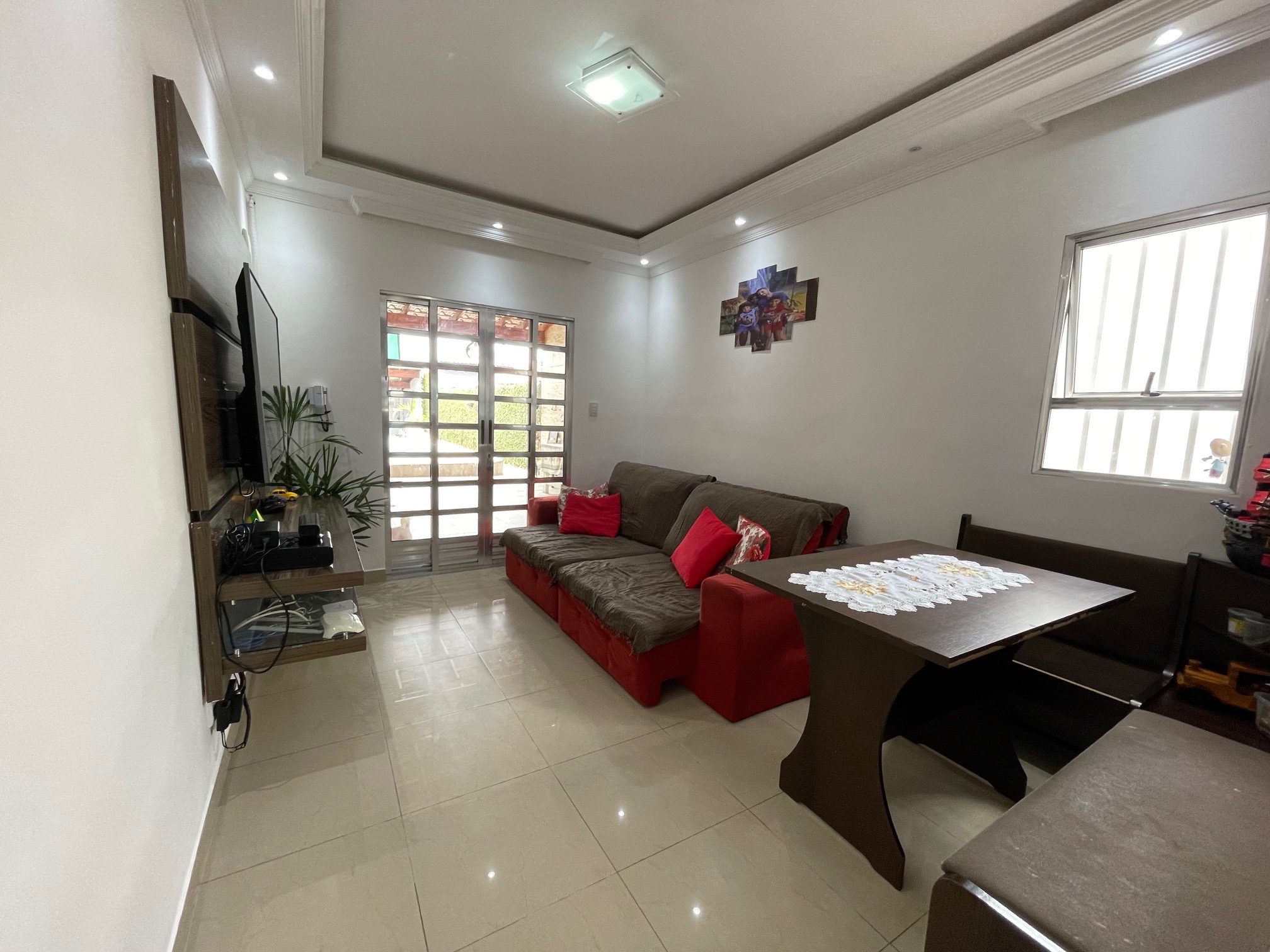 Imagem Casa com 3 Quartos à Venda, 250 m²em Mogi Moderno - Mogi das Cruzes