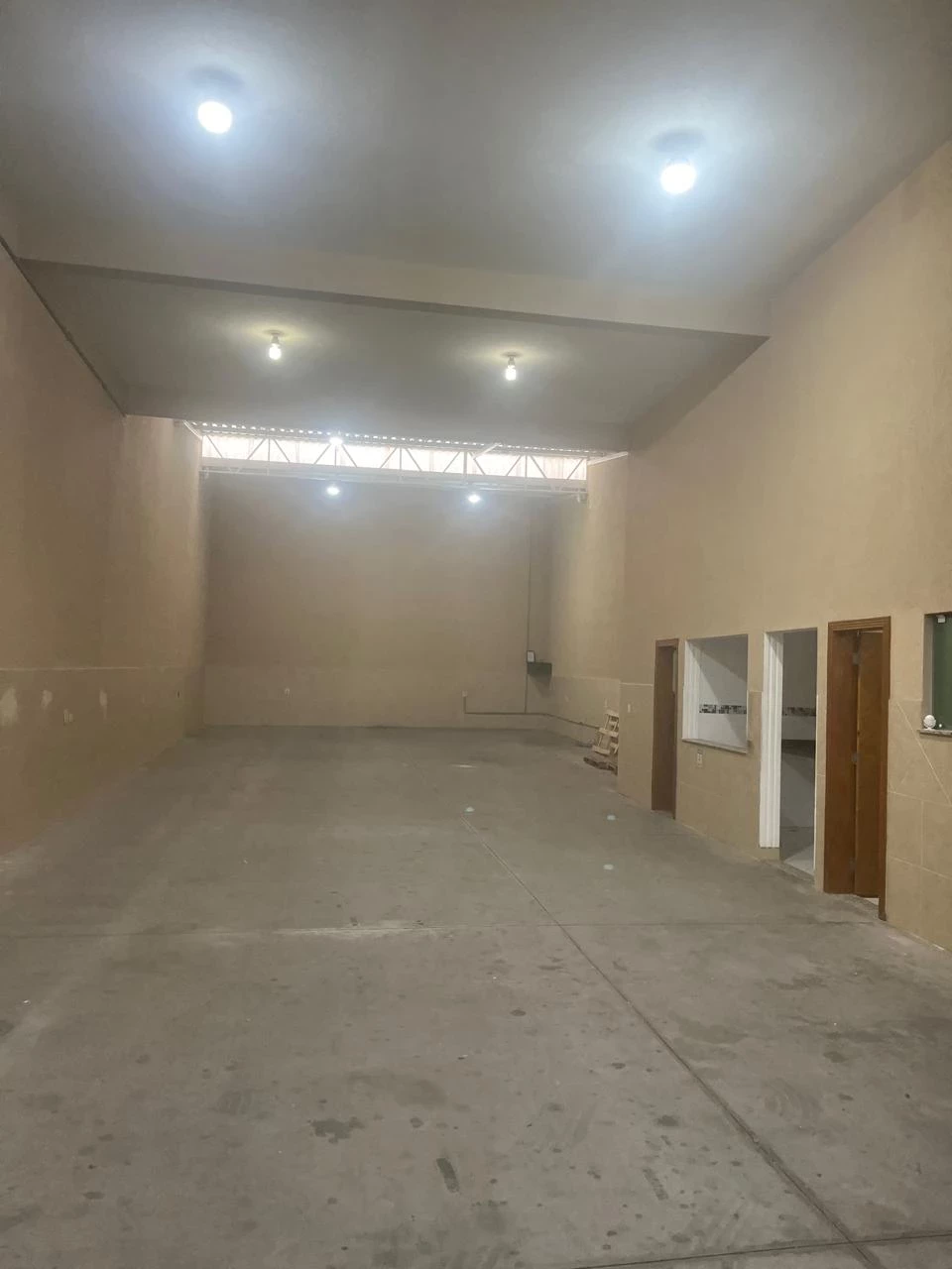 Galpão para Alugar, 296 m² em Vila Anastácio - São Paulo