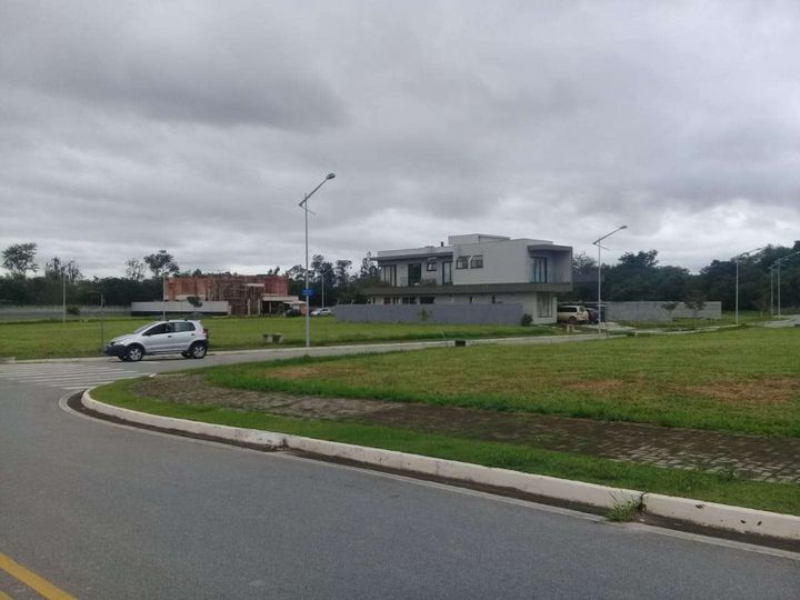 Imagem Terreno à Venda, 450 m² em Jardim Do Golfe - São José Dos Campos