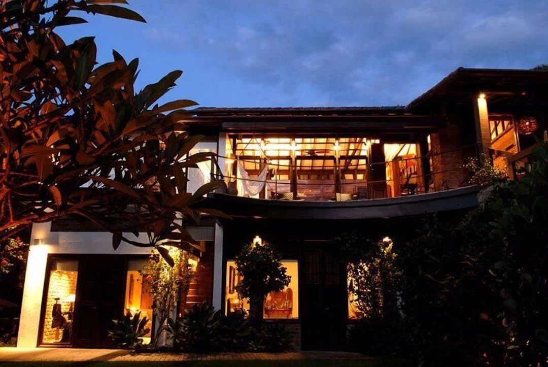 Imagem Casa com 7 Quartos à Venda, 454 m² em Ferradura - Armação dos Búzios