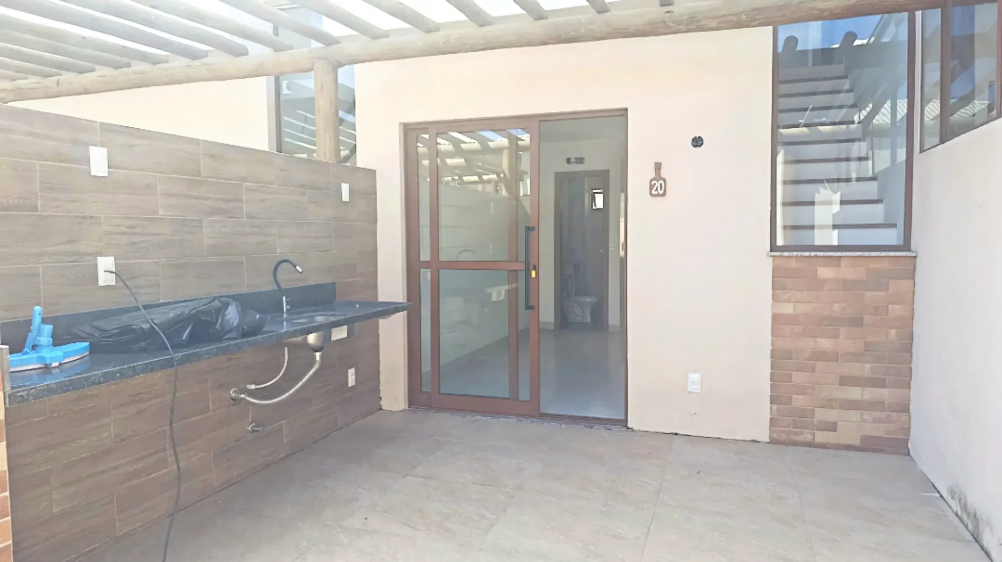 Imagem Apartamento com 2 Quartos à Venda, 75 metros em Imbassaí - Mata de São João