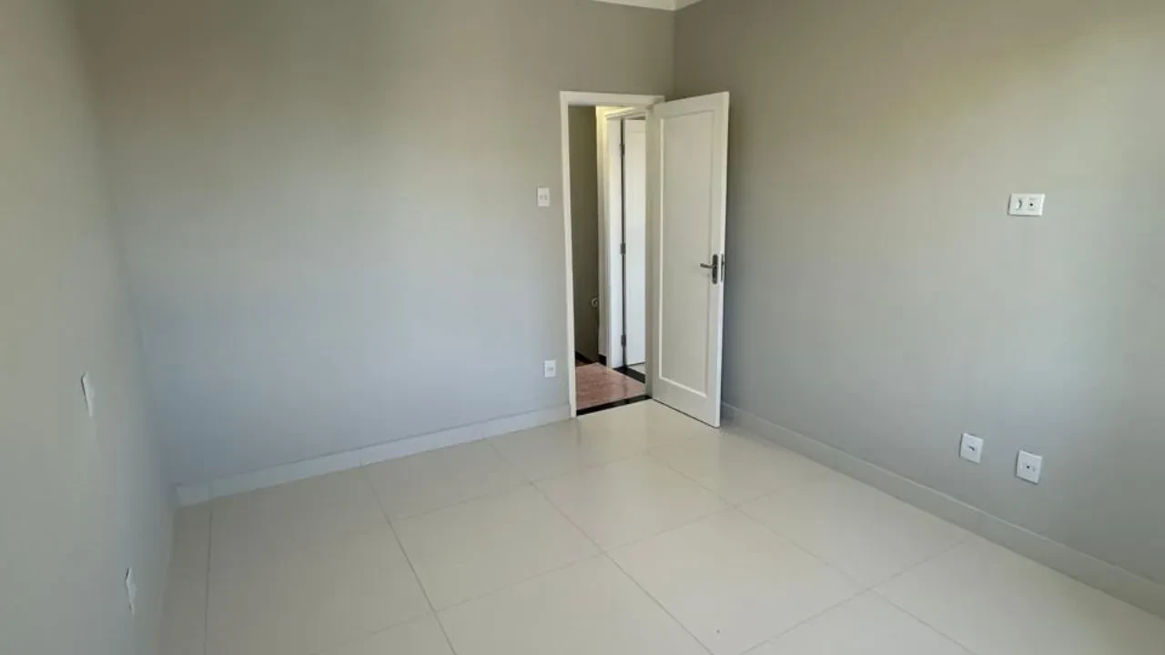 Imagem Sobrado com 2 Quartos à Venda, 98 m² em Macuco - Santos