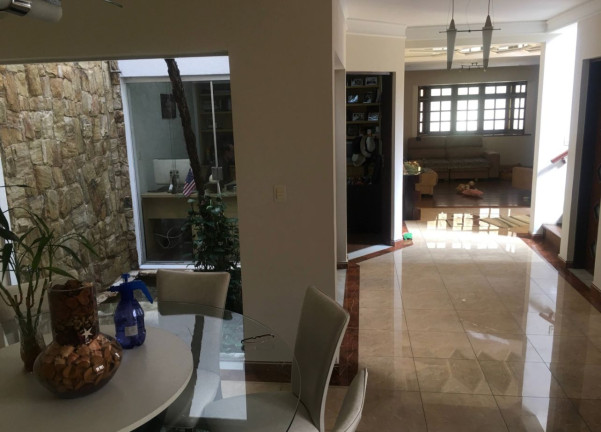 Imagem Sobrado com 4 Quartos à Venda, 325 m² em Vila Nova Savoia - São Paulo