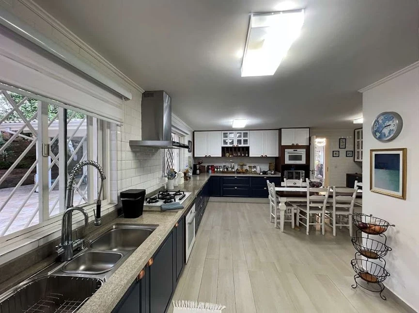 Foto do imóvel: Casa com 4 Quartos à Venda, 850 m² em Vila Santo Antônio - Cotia