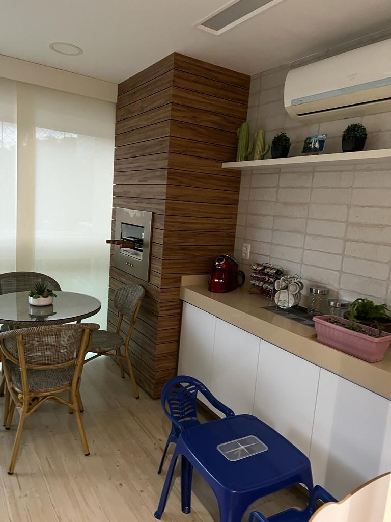 Imagem Apartamento com 4 Quartos à Venda, 132 m²em Camboinhas - Niterói