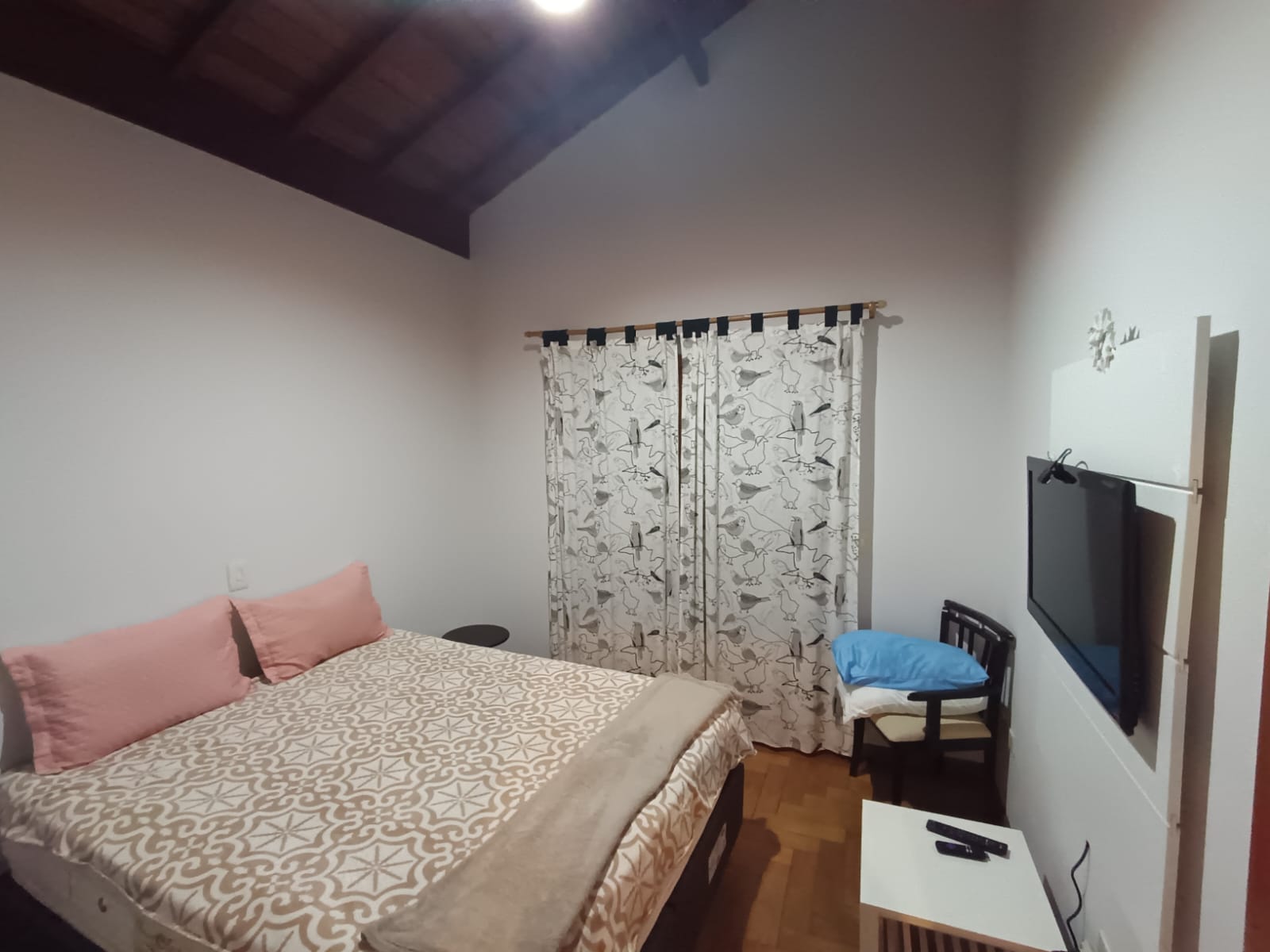 Imagem Casa com 4 Quartos à Venda ou Locação, 400 m² em Jardim Paulista - Atibaia