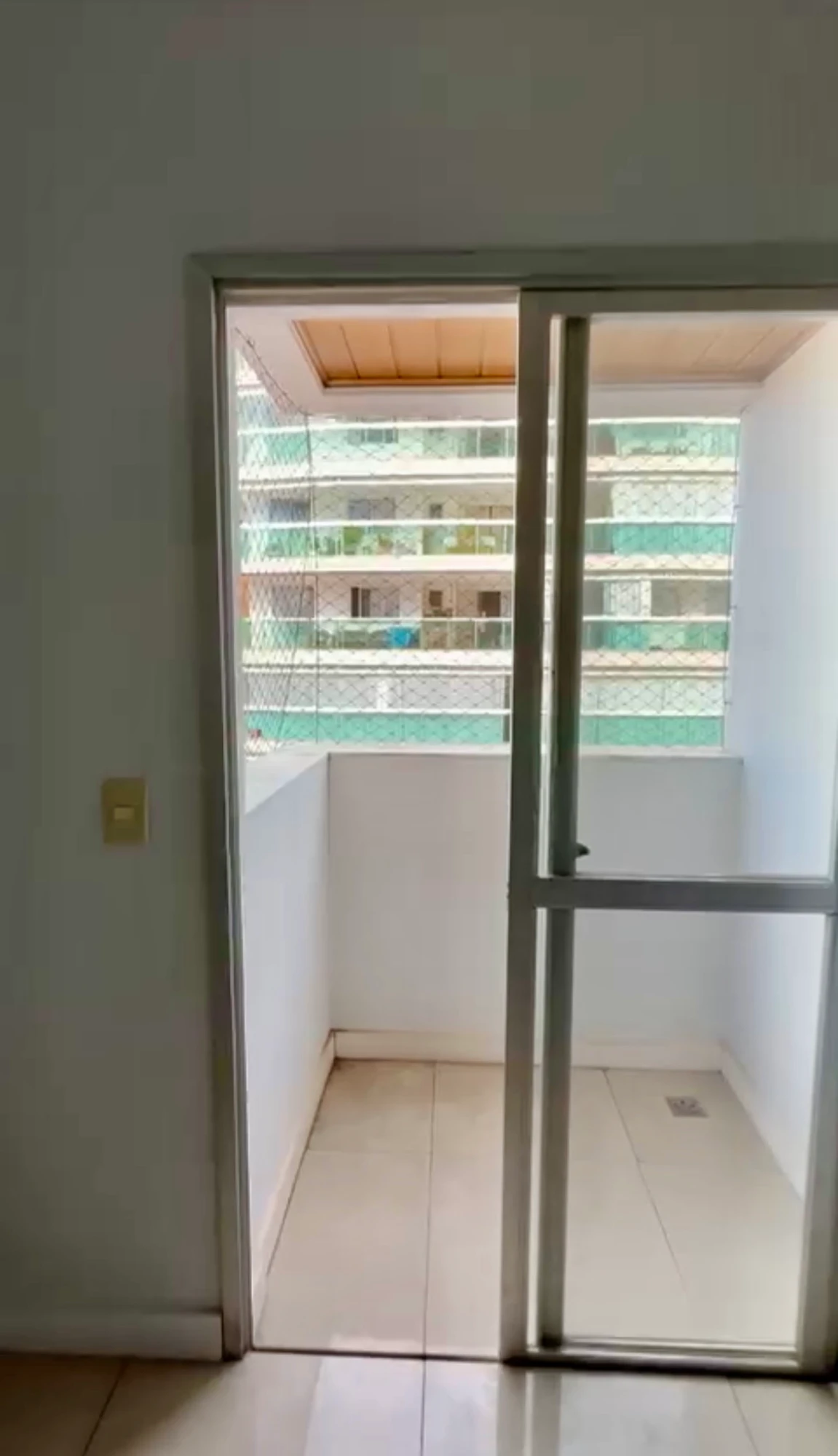 Imagem Apartamento com 2 Quartos à Venda, 71 m² em Itapuã - Vila Velha
