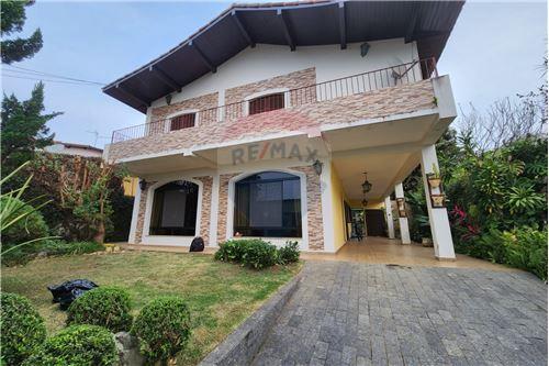 Imagem Casa com 3 Quartos à Venda, 281 m²em Jardim das Indústrias - São José dos Campos