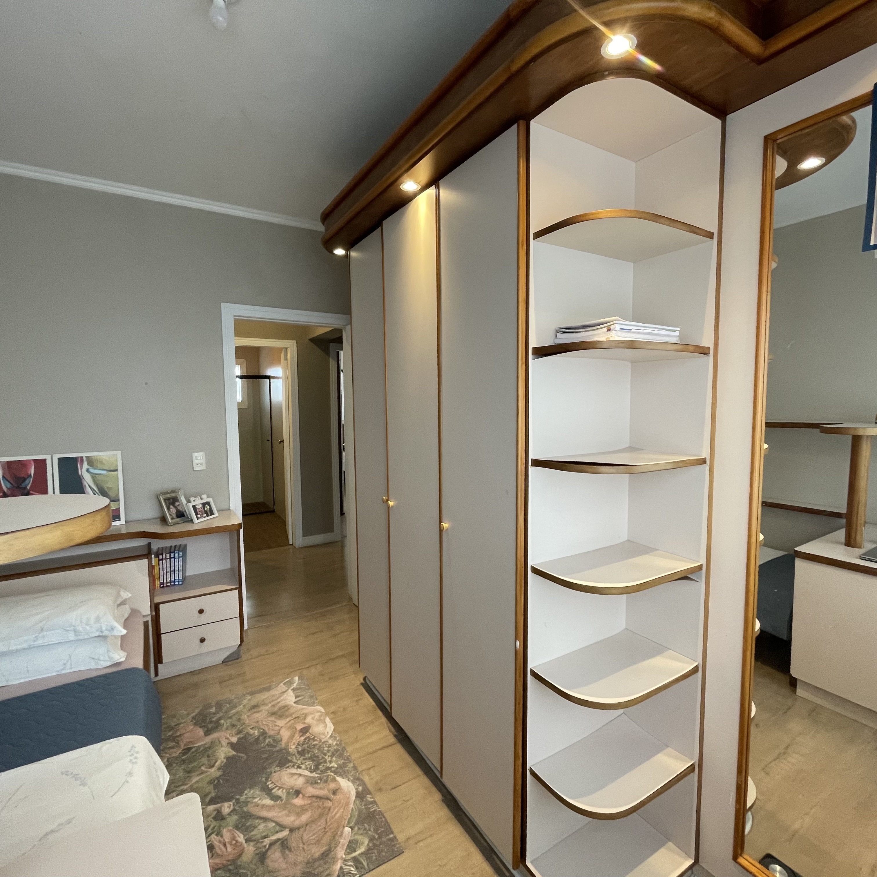 Imagem Sobrado com 3 Quartos à Venda, 280 m²em Jardim Iririú - Joinville