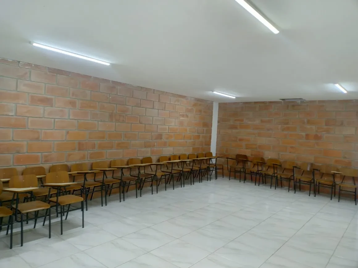 Imagem Galpão para Alugar, 720 m² em Aparecida - Sorocaba