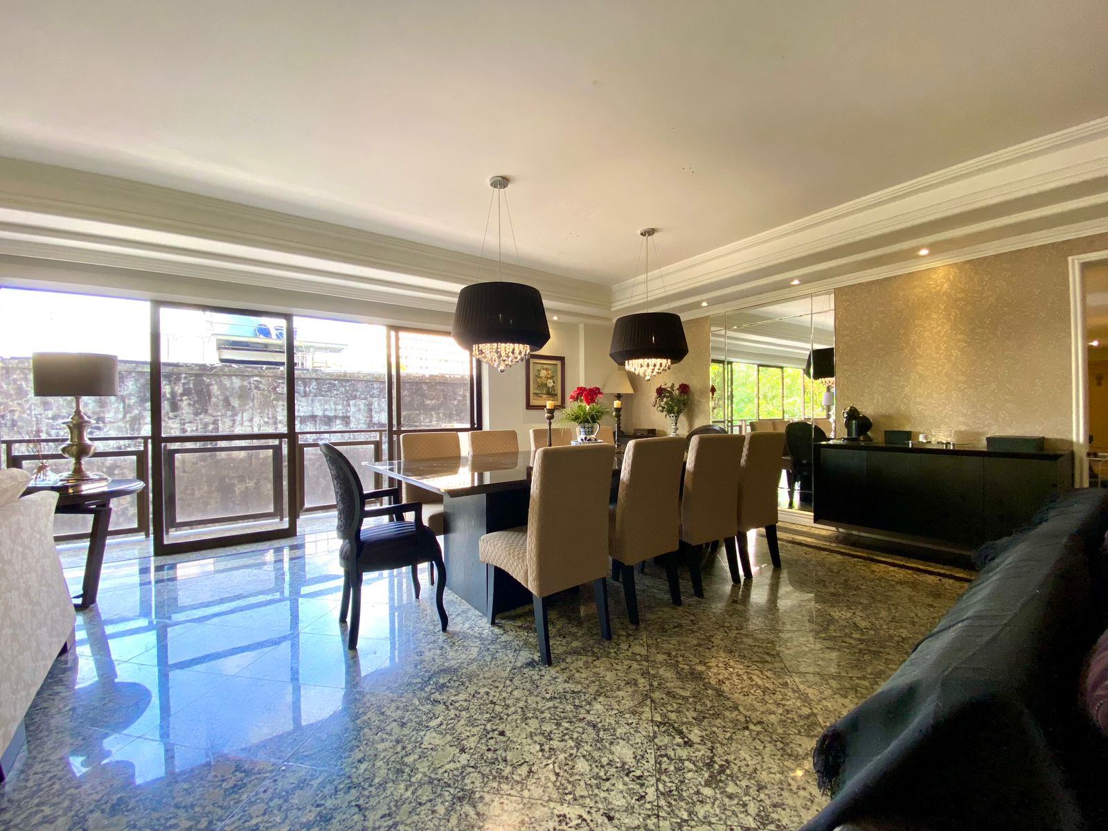 Imagem Apartamento com 3 Quartos à Venda, 270 m²em Nazaré - Belém