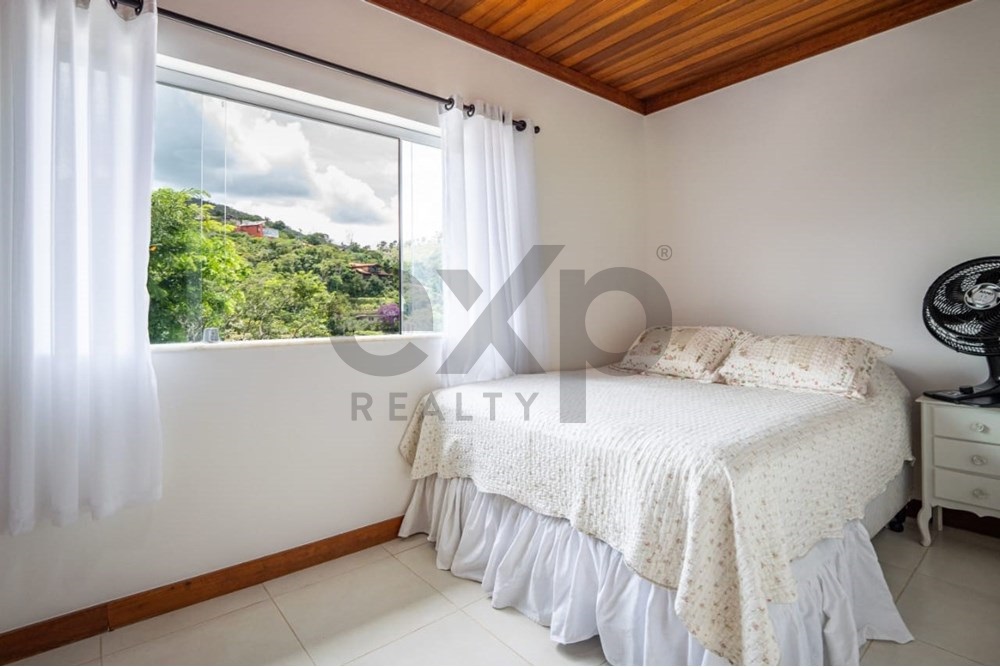 Foto do imóvel: Casa de Condomínio com 5 Quartos à Venda, 608 m² em Itaipava - Petrópolis