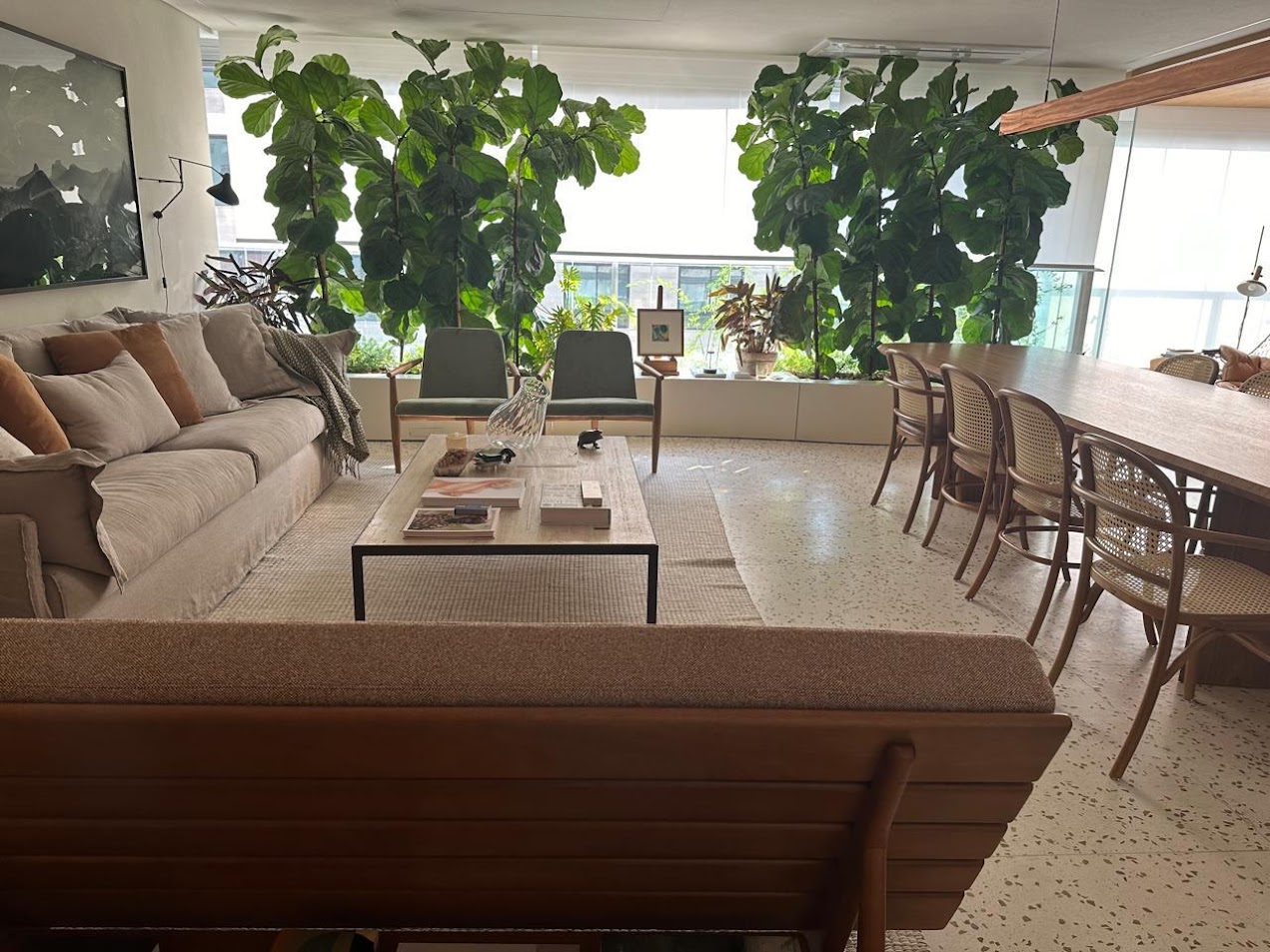 Imagem Apartamento com 3 Quartos à Venda, 176 m²em Cerqueira César - São Paulo