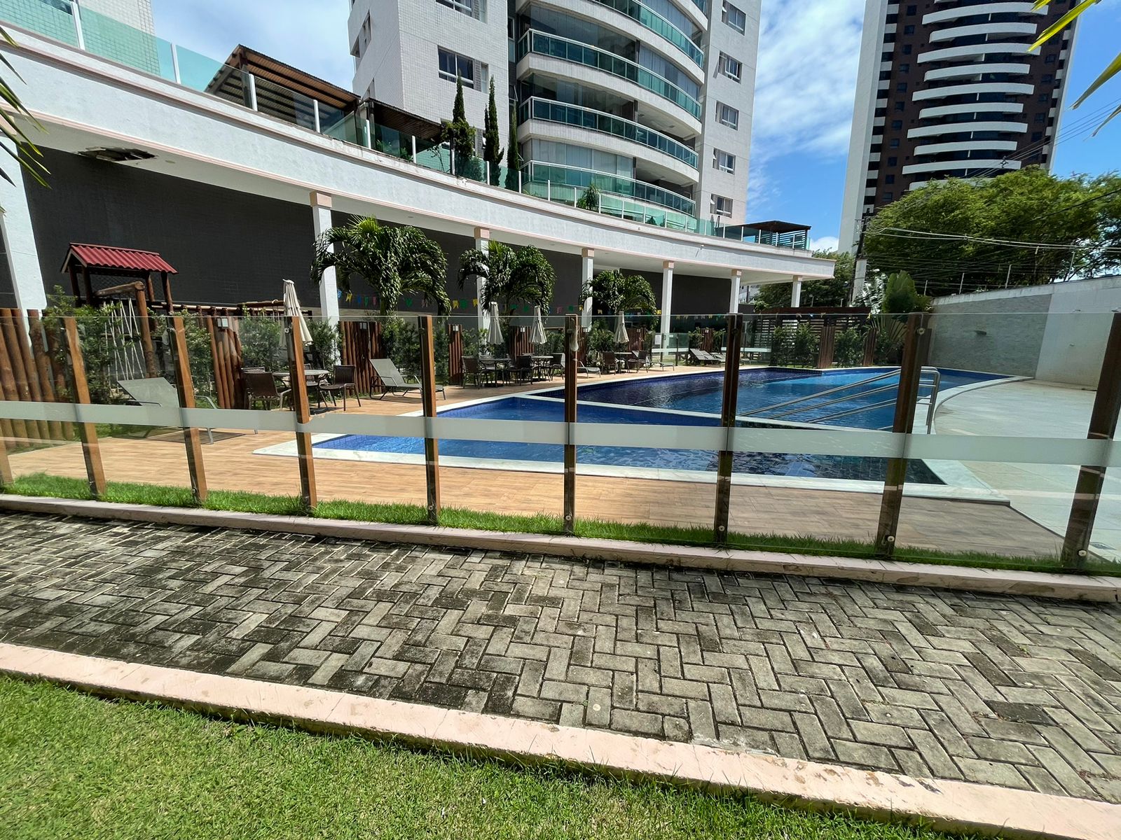 Imagem Apartamento com 3 Quartos à Venda, 14 m²em Lagoa Nova - Natal