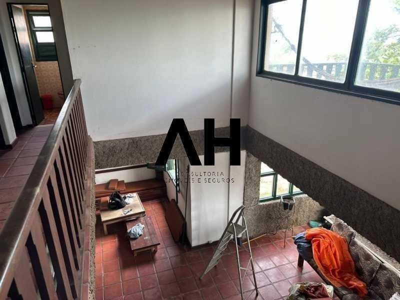 Imagem Casa com 5 Quartos à Venda, 150 m²em Praia de Itaipuaçu (Itaipuaçu) - Maricá