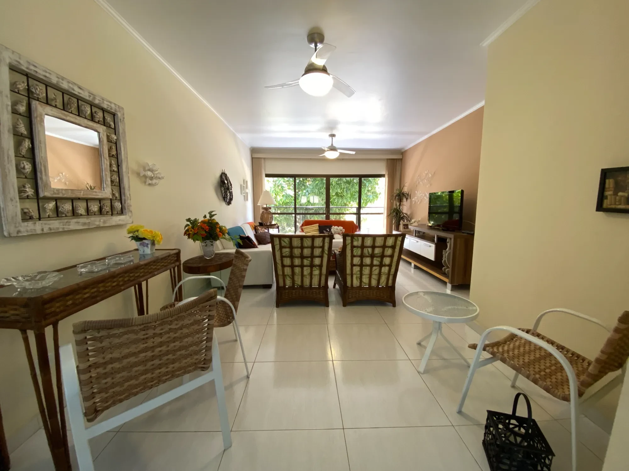 Imagem Apartamento com 3 Quartos à Venda, 150 m² em Enseada - Guarujá