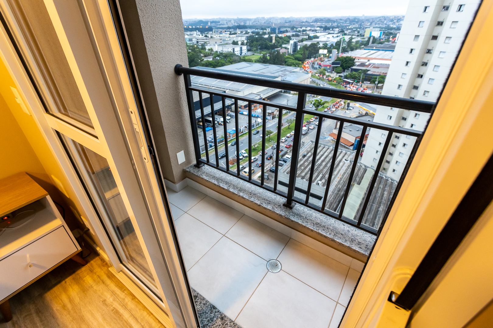 Foto do imóvel: Apartamento com 3 Quartos à Venda, 83.760 m² em Centro Comercial Jubran - Barueri