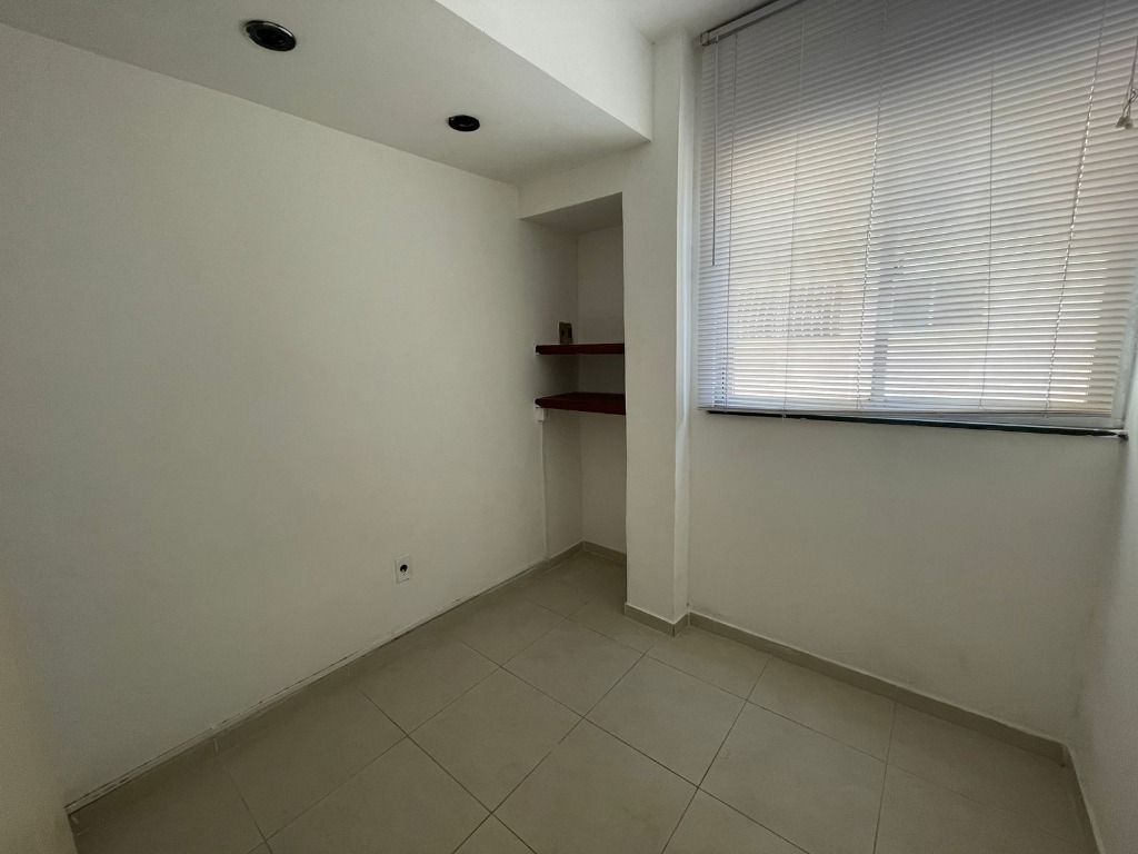 Imagem Apartamento com 2 Quartos à Venda, 142 m²em Icaraí - Niterói