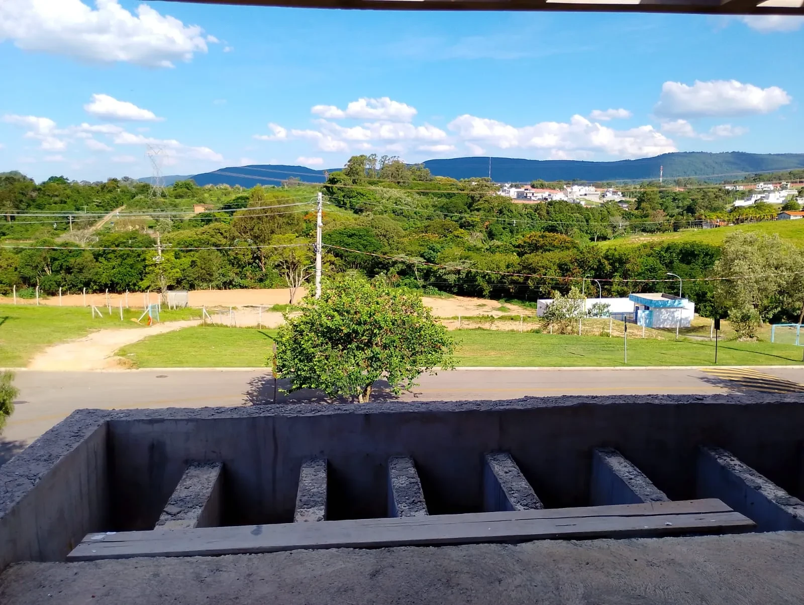 Imagem Casa de Condomínio com 3 Quartos à Venda, 318 metros em Jacaré - Cabreúva