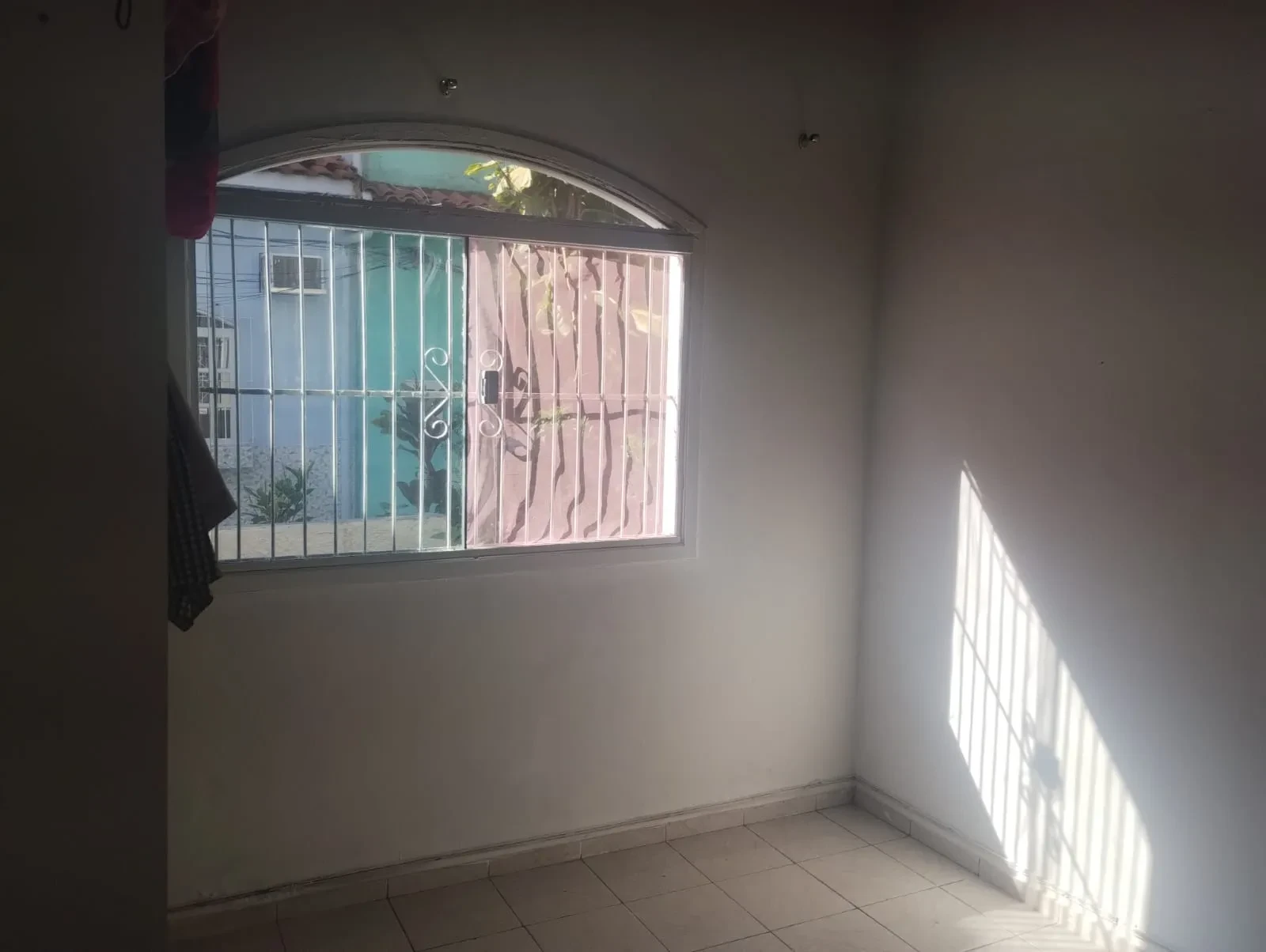 Imagem Casa com 2 Quartos à Venda, 104 m² em Santa Rosa - Niterói