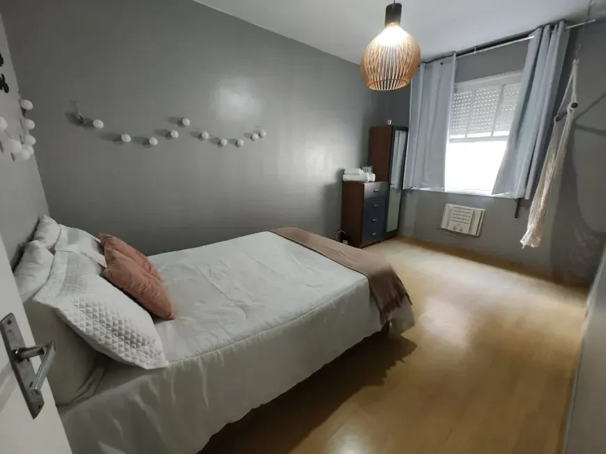 Imagem Apartamento com 2 Quartos à Venda, 75 m² em Encruzilhada - Santos