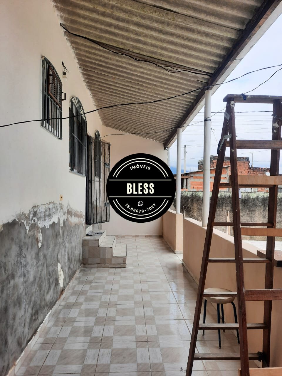 Imagem Casa com 1 Quarto à Venda, 300 m²em Peruíbe - PERUIBE