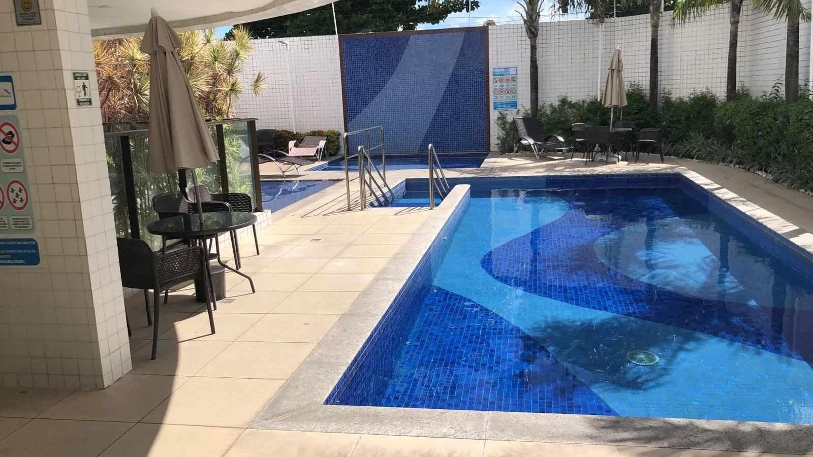 Imagem Apartamento com 2 Quartos à Venda, 62 m² em Candeias - Jaboatão dos Guararapes