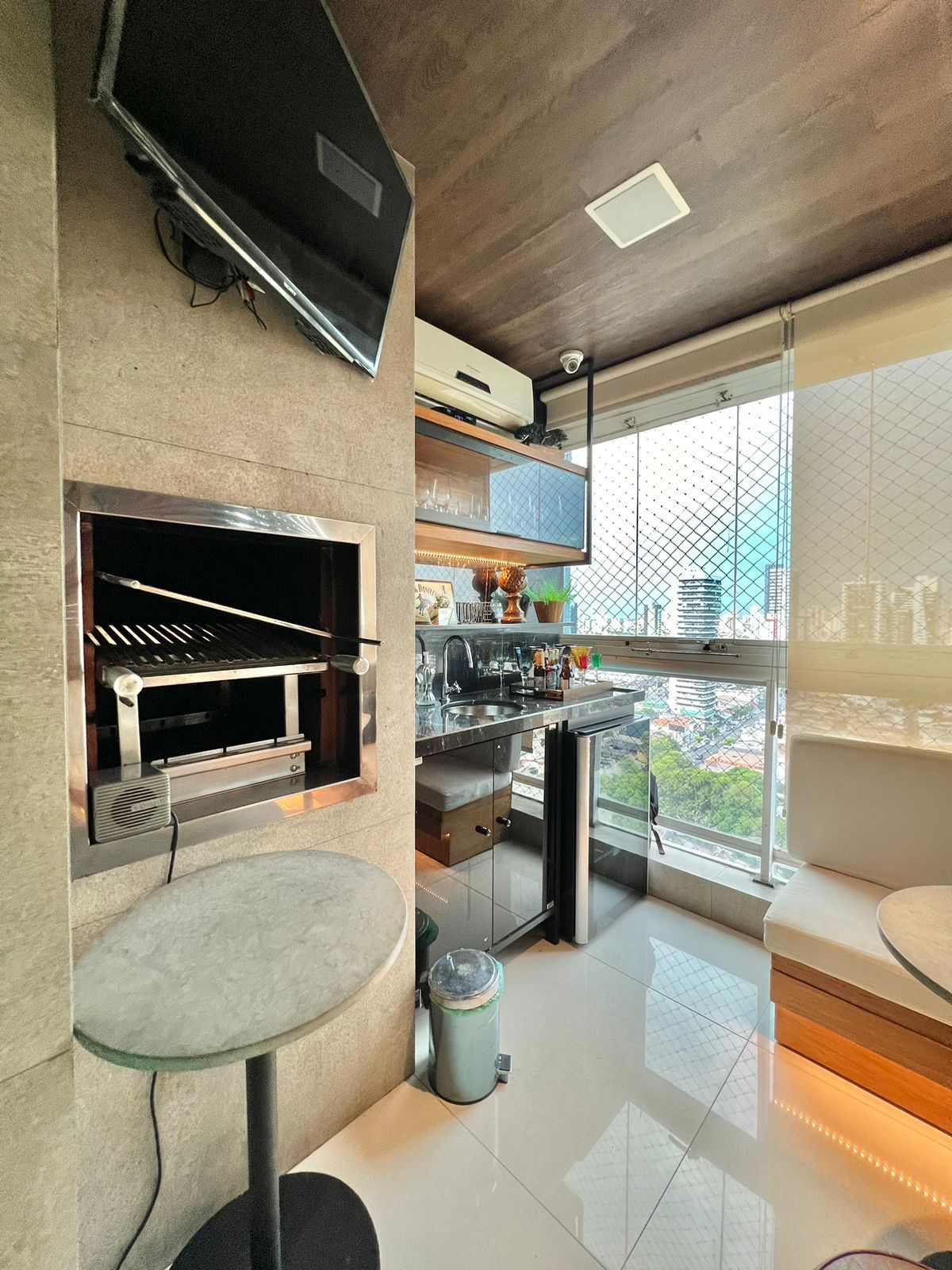 Imagem Apartamento com 2 Quartos à Venda, 107 m²em Umarizal - Belém