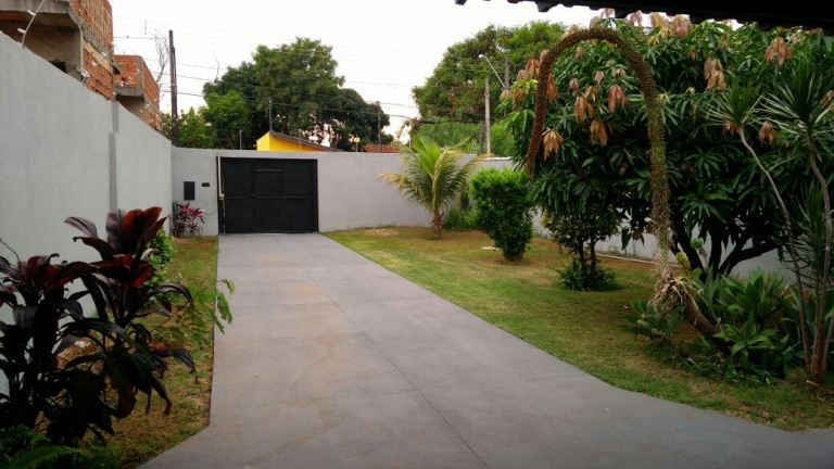 Imagem Casa com 3 Quartos à Venda, 180 m² em Vila Jardim Celina - Bauru